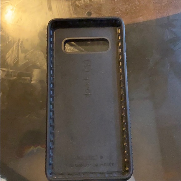 Case - Picture 2 of 2